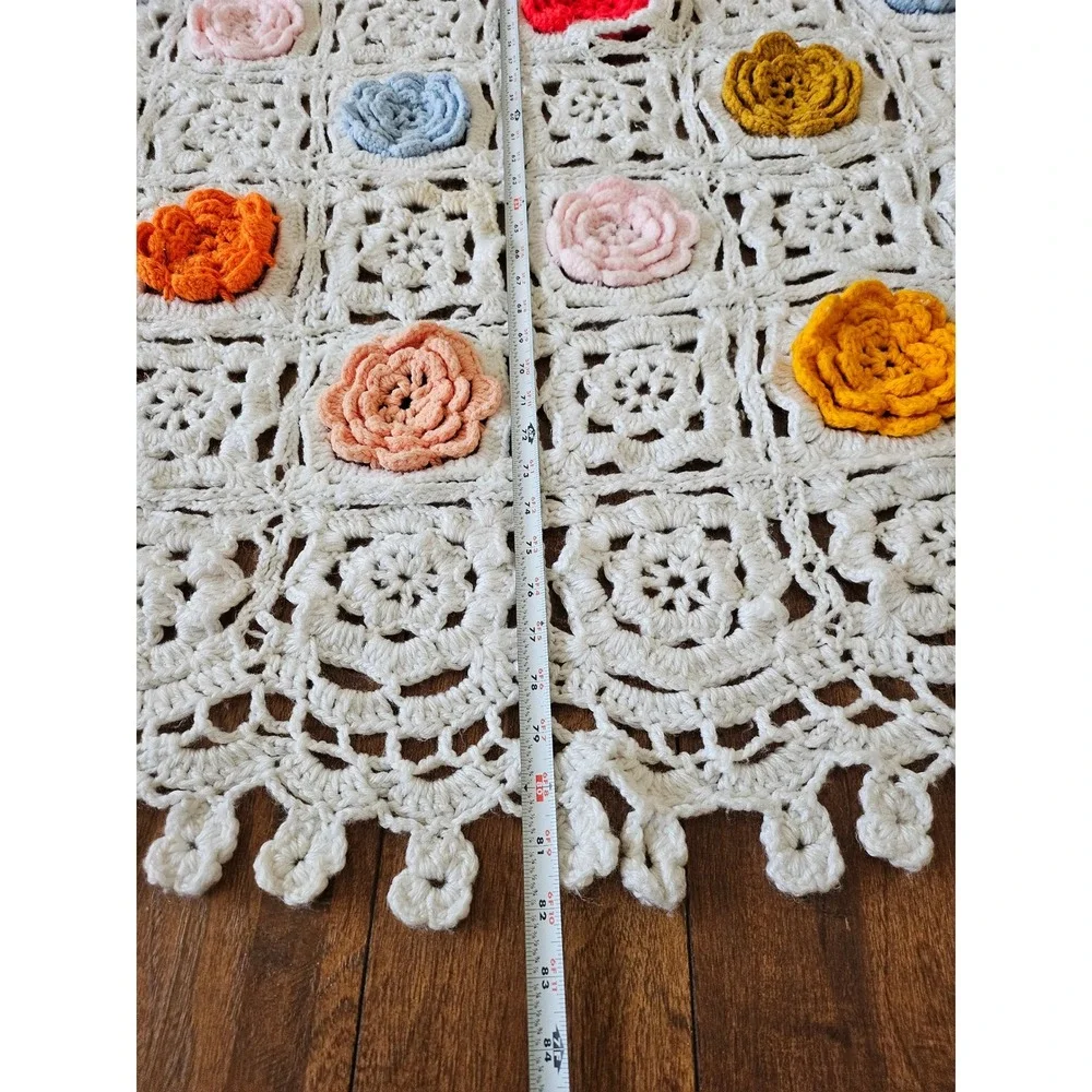 Vintage Handmade Crochet 3D Rose Flower Blanket White Multi Cottagecore 82x64 - Picture 8 of 9